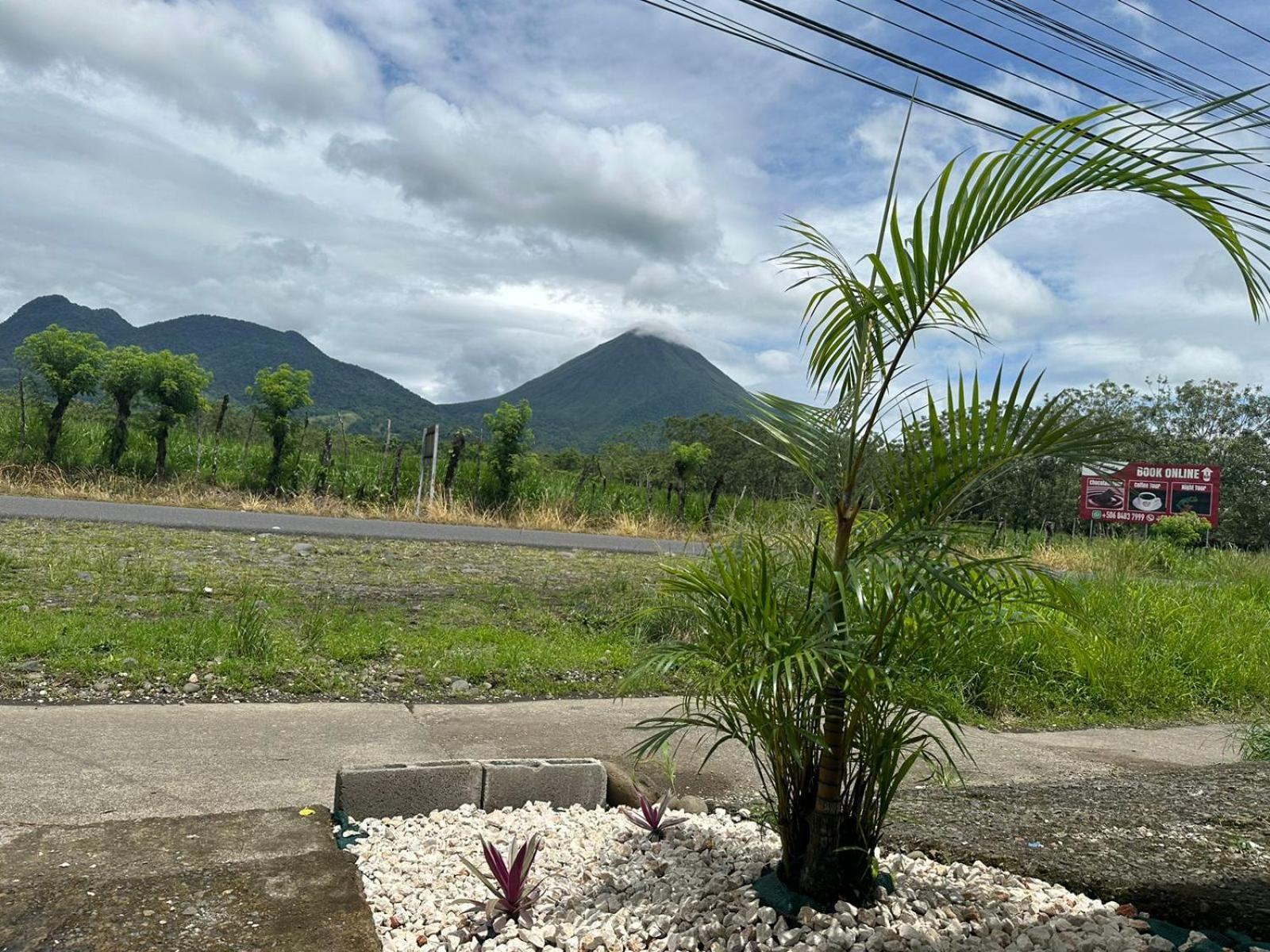 La Casa De Detours Costa Rica Hotel La Fortuna Exterior photo